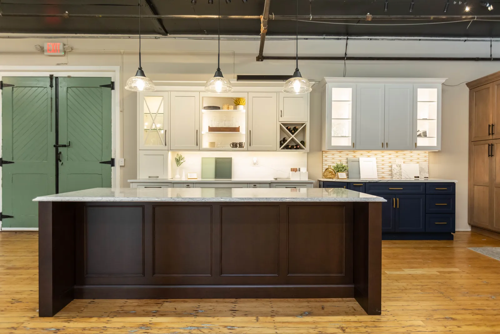 Green State Kitchens & Baths kitchen display